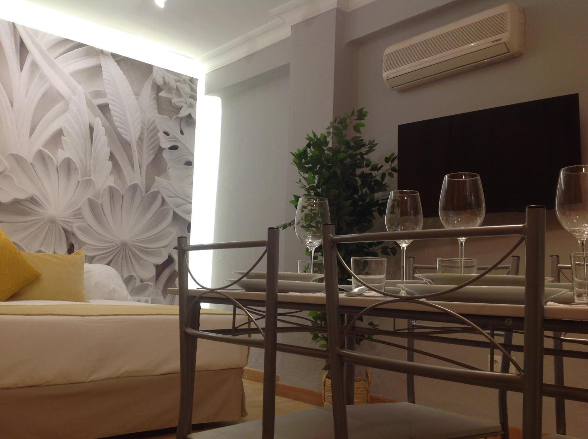 Serendipity Hispalis Nervion Севілья Екстер'єр фото